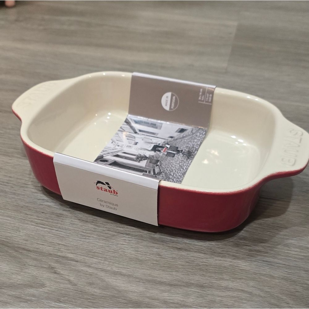 Staub Ceramic Rectangular Baking Dish - Picture 10 of 12